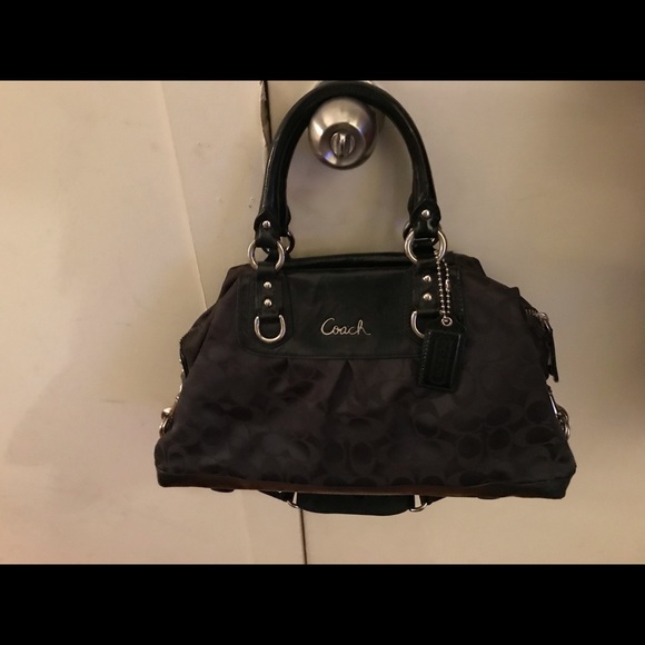 coach pouch original